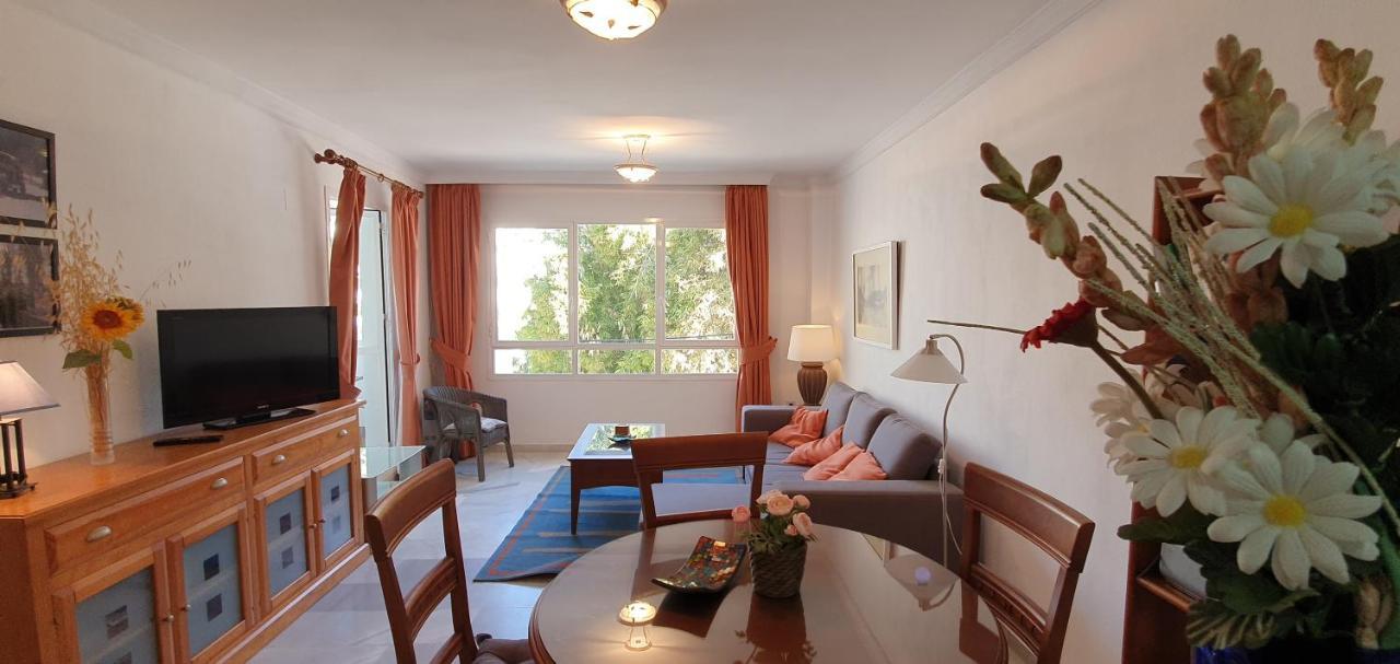 Apartamento Autentico Playa Торемолинос Екстериор снимка