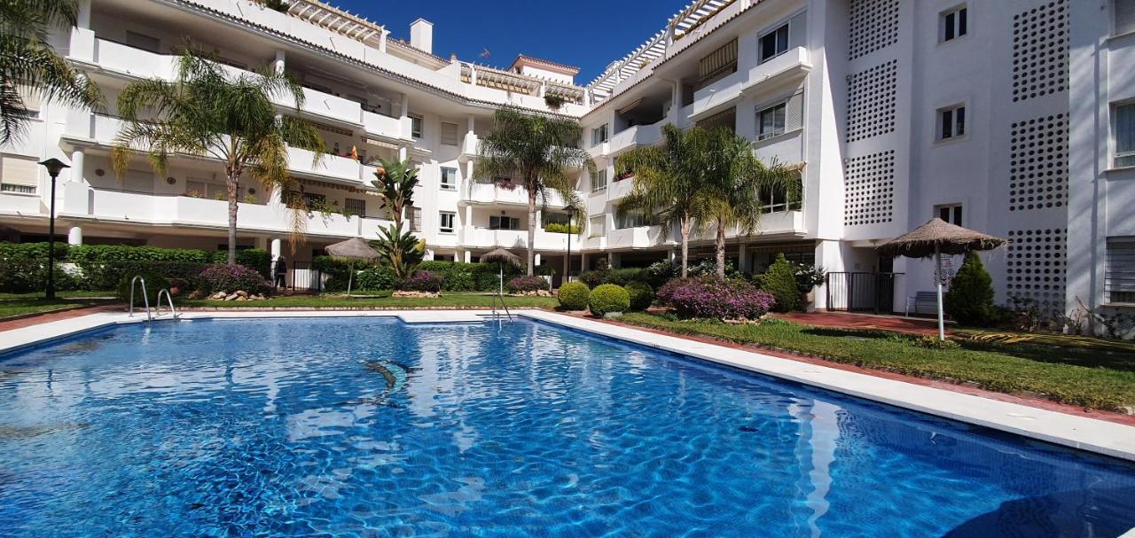 Apartamento Autentico Playa Торемолинос Екстериор снимка